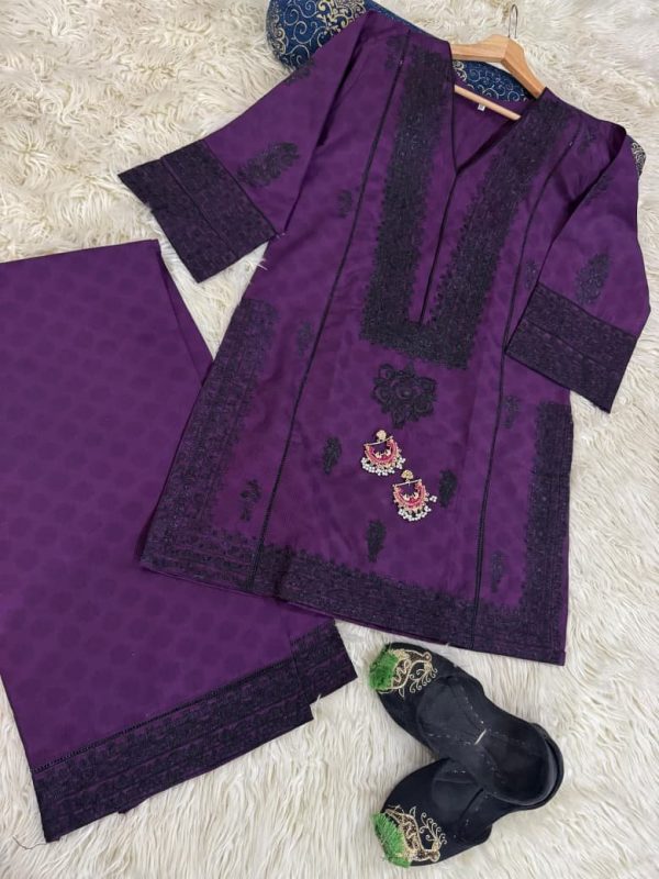 MEHREEN - Image 5